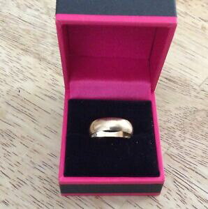�y���������z�l�b�N���X�@�r���e�[�W�\���b�h�S�[���h�T�C�Yvintage solid 9ct gold wedding ring size approx mn hallmarked
