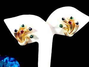 【送料無料】ネックレス クリスマスライトイヤリング1955 crown trifari jeweled embers christmas lights mulicolored clip earrings