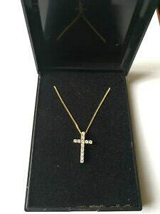 �y���������z�l�b�N���X�@�S�[���h�N���X�S�[���h�`�F�[���O����beaverbrooks 9ct gold cross and 9ct gold chain 250grams fully hallmarked