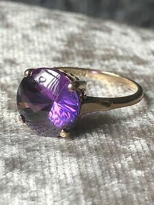 yzlbNX@S[hAWXgOunusual 9ct gold amethyst paste ring