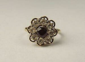 yzlbNX@CG[S[hK[lbgt[wbhOTCY1968 9ct yellow gold garnet amp; quartz flower head ring uk size n us 7