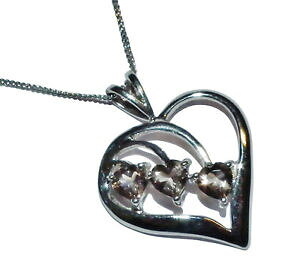 yzlbNX@zCgS[hX[L[NH[cn[gy_g`F[9ct white gold amp; smokey quartz heart pendant amp; chain