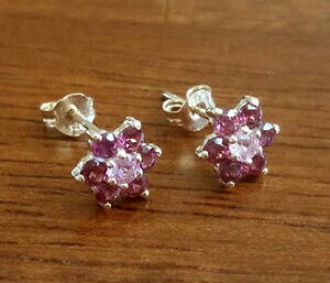 yzlbNX@CG[S[hsNTt@CAX^bhCOe058 genuine 9ct yellow gold natural pink sapphire amp; rhodolite stud earrings