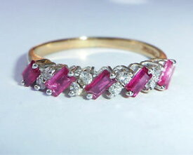 【送料無料】ネックレス　ゴールドバゲットルビーリングサイズ9ct gold baguette ruby amp; cz half eternity ring, size n