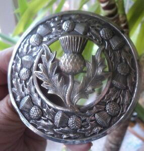 �y���������z�l�b�N���X�@verylarge�X�R�b�g�����hmizpah�A�U�~�u���[�`c193050svery large scottish mizpah thistle brooch c193050s