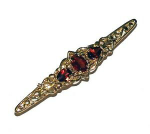 �y���������z�l�b�N���X�@�C�G���[�S�[���h�K�[�l�b�g�o�[�u���[�`fully hallmarked 9ct yellow gold amp; garnet 3 stone patterned bar brooch