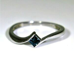�y���������z�l�b�N���X�@�z���C�g�S�[���h�g�p�[�Y�o�C�p�X�����O�T�C�Y listing9ct 9k white gold topaz bypass ring size 7 14 o