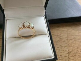 【送料無料】ネックレス　ゴールドリングオーストラリアオパールサイズ9ct gold ring set with 3 large australian opals size n12