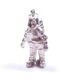 【送料無料】ネックレス　ビンテージスターリングシルバーvery rare vintage astronaut charm articulated 925 sterling silver 54g