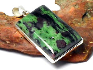 yzlbNX@X^[OVo[y_gr[big ruby in zoisite sterling silver 925 gemstone pendant