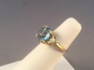�y���������z�l�b�N���X�@�S�[���h�g�p�[�Y�����O�T�C�Y�O����ladies stunning 9ct gold and topaz ring, size n 12, 65 grams