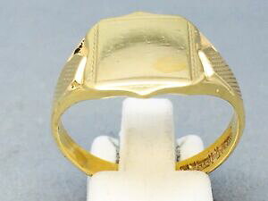 �y���������z�l�b�N���X�@�C�G���[�S�[���h�X�N�G�A�V�����N�T�C�Y9ct yellow gold square pattered shank signet ring size w 1517