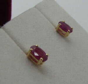 yzlbNX@S[hX^bhr[COr[9ct gold stud oval ruby earrings gift boxed natural ruby gemstones