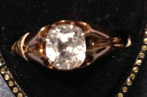 yzlbNX@Be[WS[hzCgTt@CAOTCYvintage 9 ct gold white sapphire ring size l 12 5 78