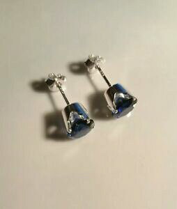 yzlbNX@Tt@CAX^[OsAXCOstunning blue sapphire sterling silver stud earrings