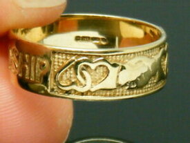 【送料無料】ネックレス　ゴールドkゴールドケルトリングサイズキーパー9ct gold 9k gold celtic keeper of friendship hallmarked ring size p