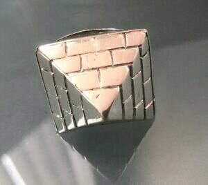 yzlbNX@s~bhwr[213gTCYxmens pyramid ring heavy weight 213g solid silver hallmarked ring size x