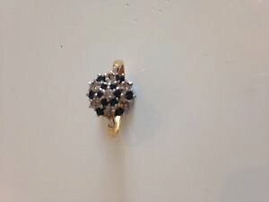 �y���������z�l�b�N���X�@�S�[���h�����O�T�C�Y18ct gold blue and white stone ring size u 12