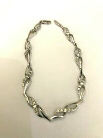 【送料無料】ネックレス　19ctホワイトゴールド1 9ct white gold bracelet with stones