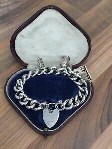 yzlbNX@re[WX^[OVo[wr[uXbgvintage 75 hallmarked sterling silver heavy charm bracelet 71gr bgham 1970