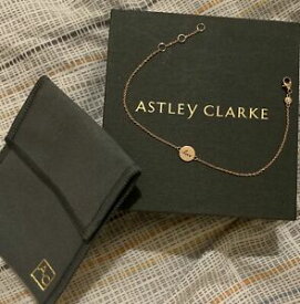 【送料無料】ネックレス　ソリッドゴールドディスクブレスレットgenuine astley clarke solid 14ct gold tiny love disc bracelet