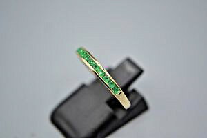 yzlbNX@9ctGhG^jeB[O9ct gold emerald half eternity ring