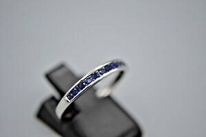 yzlbNX@9ctzCgS[hTt@CAG^jeB[O9ct white gold sapphire half eternity ring