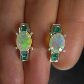 【送料無料】ネックレス　エチオピアオパールマルチカラースターリングシルバースタッドイヤリング145ct natural welo ethiopian opal multicolour 925 sterling silver stud earrings