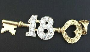 yzlbNX@18key9ct solid yellow goldpendant pre owned 7O9ct solid yellow gold 18 key ornate pendant pre owned 7 grams
