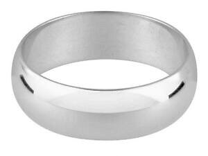�y���������z�l�b�N���X�@�v���`�i���f�B�[�Xplatinum ladies 2mm medium weight d shape wedding ring