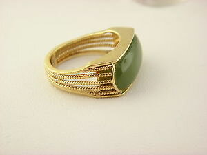 yzlbNX@CG[S[hI[uO[qXCO14k yellow gold olive green jade ring sz 725