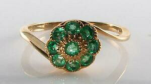 yzlbNX@NXS[hA[fRCRrAGhNXI[o[cCXgOt[TCYclass 9ct gold art deco ins colombian emerald crossover twist ring free resiz