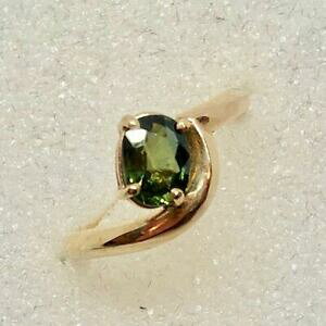 yzlbNX@Tt@CAbLOTCYnatural green sapphire 14k gold ring size 4 34 9982baa