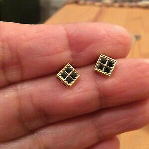 yzlbNX@re[WTt@CAkCG[S[hX^bhCOvintage four small blue sapphire square shape 14k yellow gold stud earrings