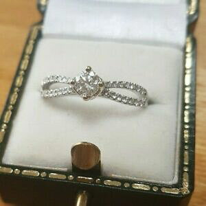 �y���������z�l�b�N���X�@�z���C�g�S�[���h�����O��beaverbrooks 18 white gold ring hallmarked rrp 2,650