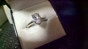 yzlbNX@zCgTt@CAOzCgS[hstunning 2ct white sapphire ring , 14kt white gold