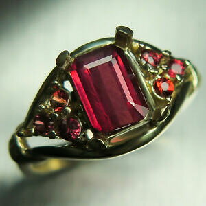 yzlbNX@r[bhTt@CACG[S[hO130cts natural red ruby amp; red sapphires 9ct 375 yellow gold ring