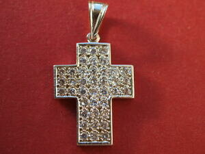 yzlbNX@zCgS[hzCgTt@CANXy_gO14ct white gold 38mm white sapphire cross pendant 530 grams
