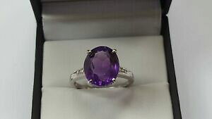 yzlbNX@9ctzCgS[hAWXgXg[O9ct white gold large amethyst and white stone ring