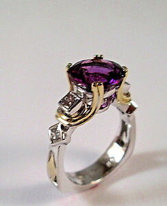 yzlbNX@X^[OVo[AWXgOANZgvZXJbgTCYsterling silver and 18k amethyst ring with accent princess cuts size 9