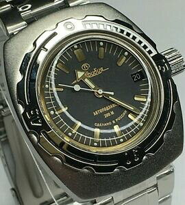 �y���������z�@�r���v�@���V�A�_�C�o�[200m090679 1967vostok amphibiavostok amphibia automatic watch russian diver 200m 090679 1967 design