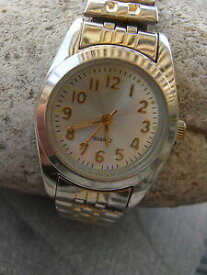【送料無料】　腕時計　ビンテージブレスレットremarkable vintage watch americaine lady of 2003, matching bracelet