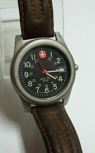 yz@rv@re[WYEFK[EHb`}{vintage mens wenger marlboro watch