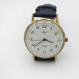 【送料無料】　腕時計　luchブドウussrクオーツソluch costume watch vintage slim rare ussr wristwatch quartz soviet wrist leather