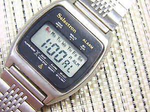 送料無料 腕時計 ロット40gem70incredible gem 売れ筋ランキングも掲載中！ electronic years 70 watches 40 52%OFF over works great lot
