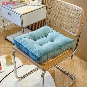 2枚/4枚 椅子用クッション チェアパッド 座布団 通気性 滑り止め シートパッド 洗える お尻が痛くならない 座り心地 庭 学習椅子 お尻に優しい 体圧分散 椅子クッション 長方形 ダイニングチ