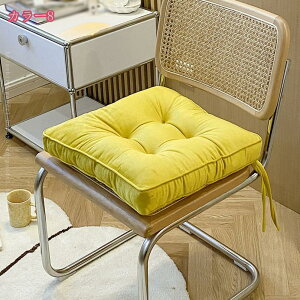 2枚/4枚 椅子用クッション チェアパッド 座布団 通気性 滑り止め シートパッド 洗える お尻が痛くならない 座り心地 庭 学習椅子 お尻に優しい 体圧分散 椅子クッション 長方形 ダイニングチ