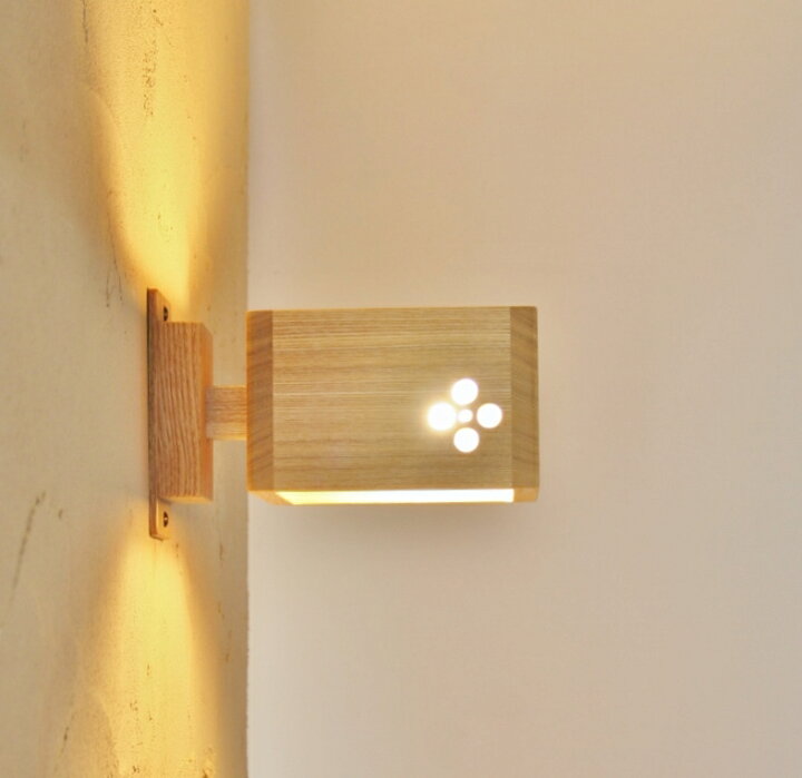 楽天市場 Hom Sakuraブラケット ブラケットライト 木製 Led 階段照明 通路照明 オリジナル照明屋hom