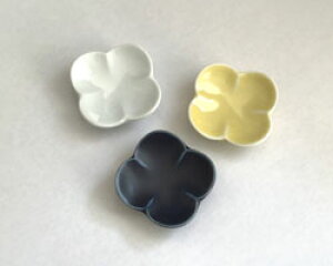 R Ђ蔢uyRzyuz Ԃт    { Mtg NNn 