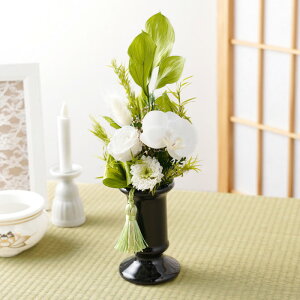 【日付指定可】 プリザーブドフラワー 仏花 造花 おしゃれ 胡蝶蘭 『 お供え さやか 』 お供え花 仏壇用 ミニサイズ 仏壇 御仏前 命日 法事 法要 お悔やみ 四十九日 一周忌 喪中見舞い 電報